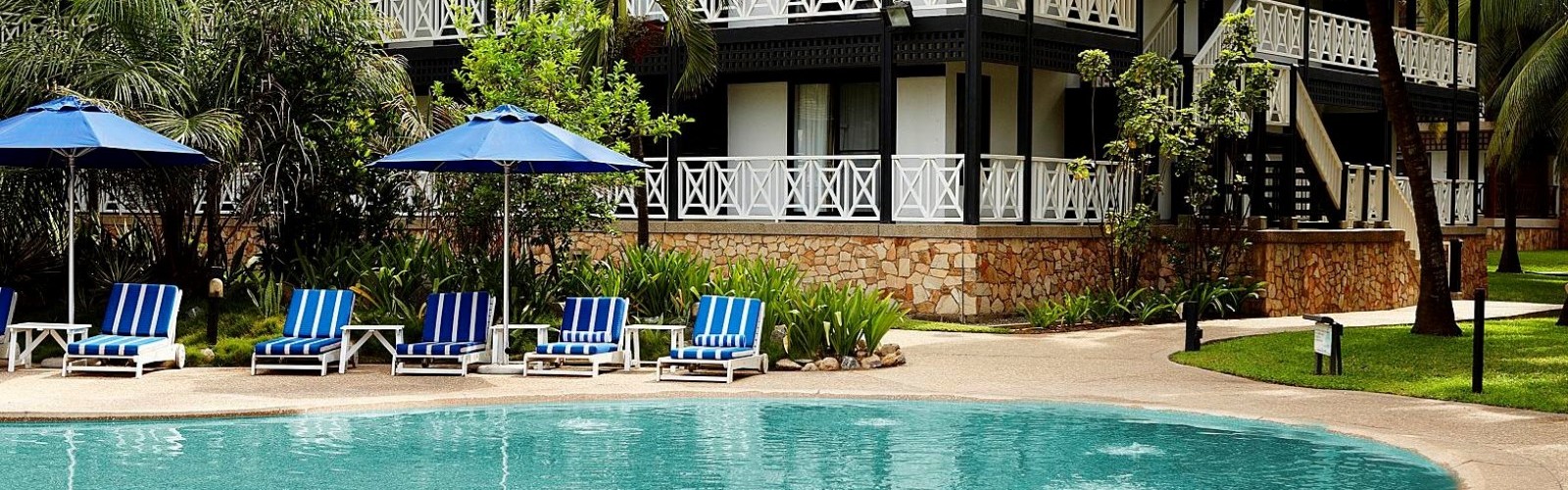 pool-side-lbh